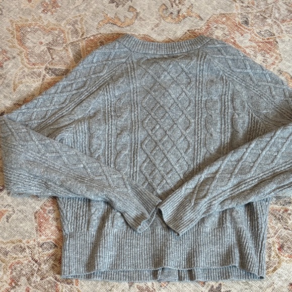 Universal Threads Cable Knit Sweater - Picture 7 of 7